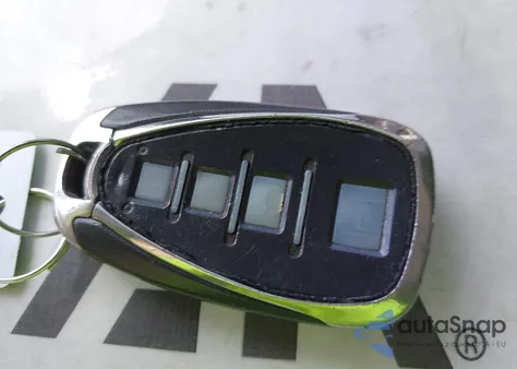 2018 Chevrolet Malibu 1Ls из США, поврежденный, VIN 1G1ZB5ST7JF191722